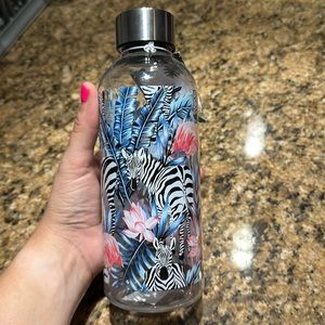 New 20 oz Tropical Printed Water Bottle